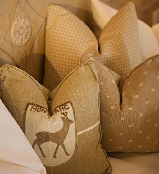 سوییت خانوادگی, Boutique Hotel Montanara