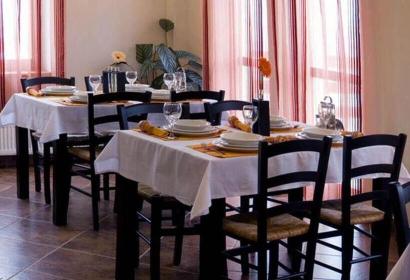 스탠다드 트리플 룸, Pension Panorama