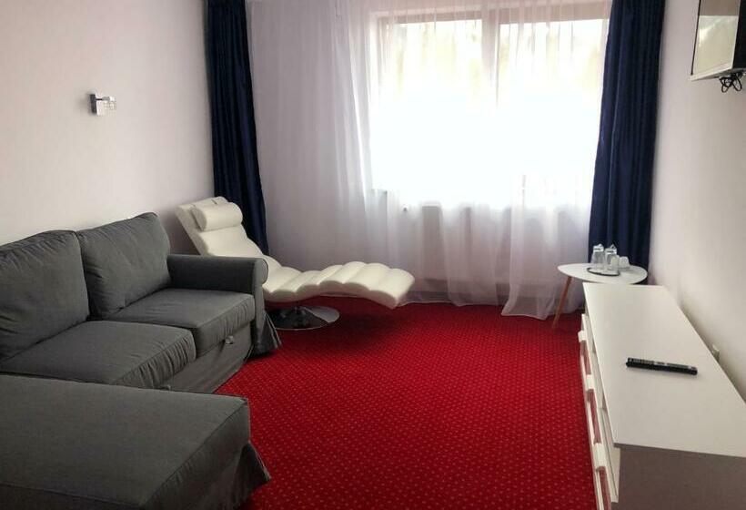 דירת חדר, Princess Butique