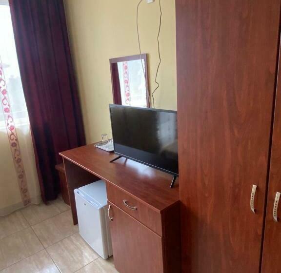 Standard-huone, Terra