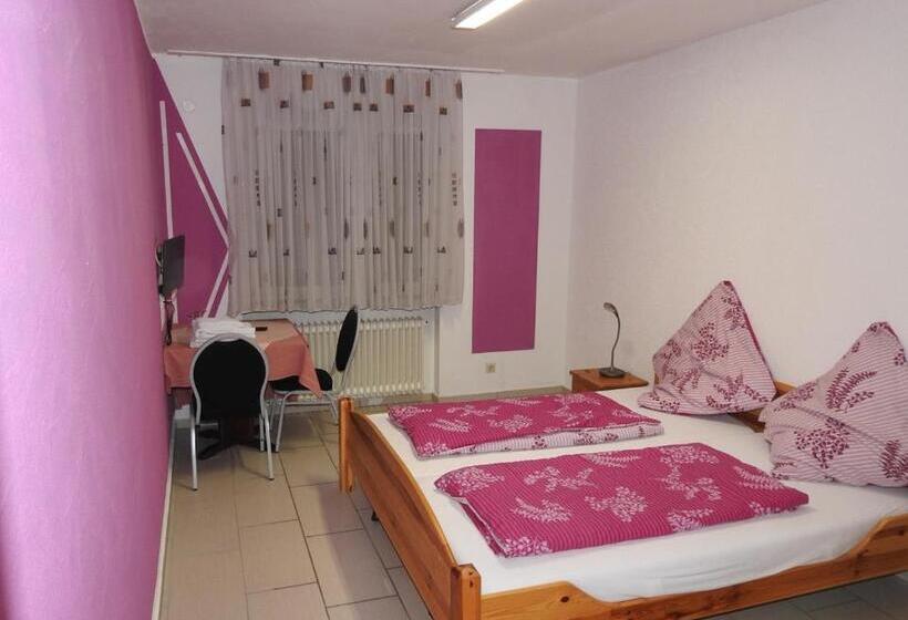 Номер Стандарт, Triebener Hof