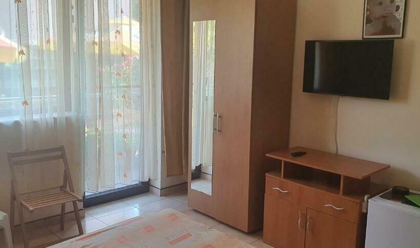 חדר סטנדרט עם מרפסת, Vila Raduinea