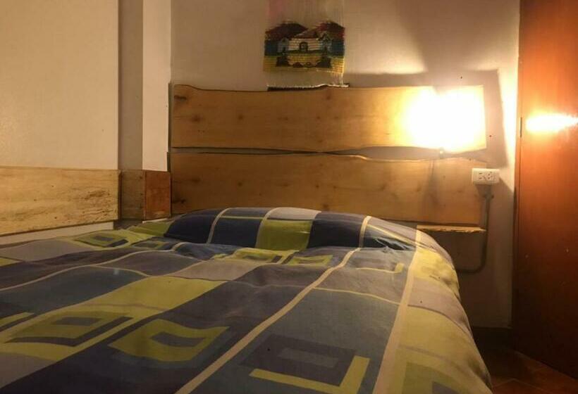 اتاق اکونومی یک تخته, Casa De Ana B&b