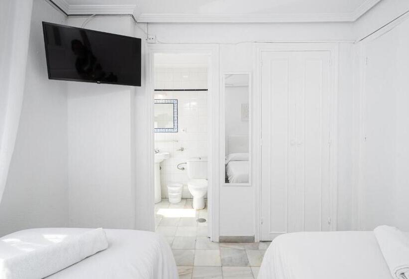 Номер Стандарт, Hostal Alicia