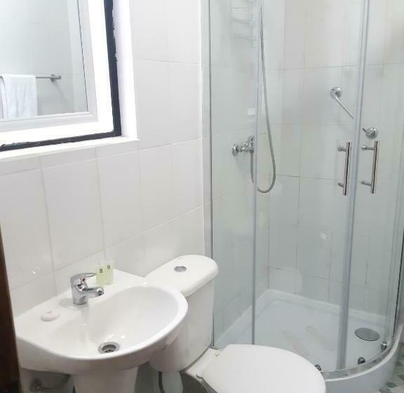 חדר סטנדרט, Agostini