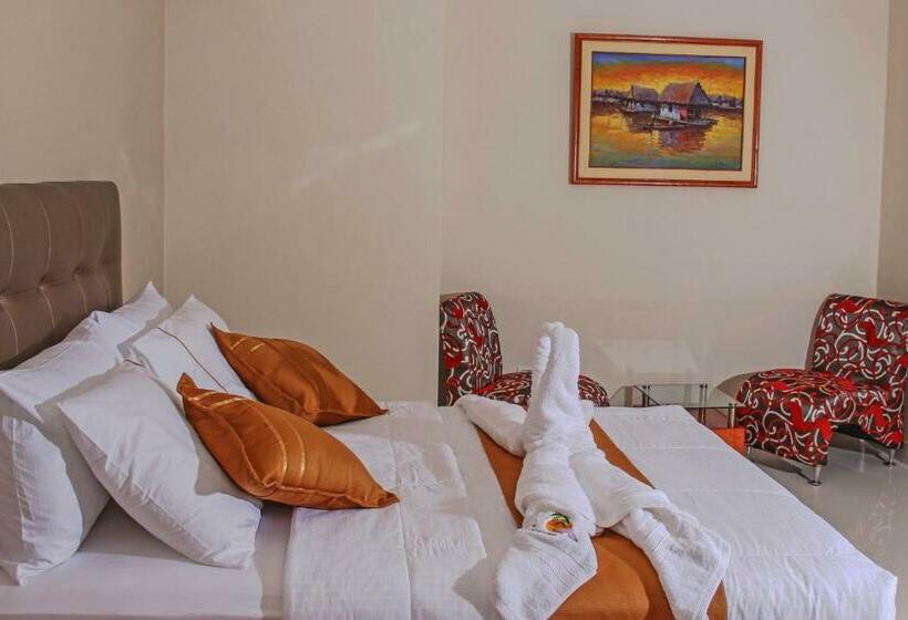 Номер Deluxe, Bora