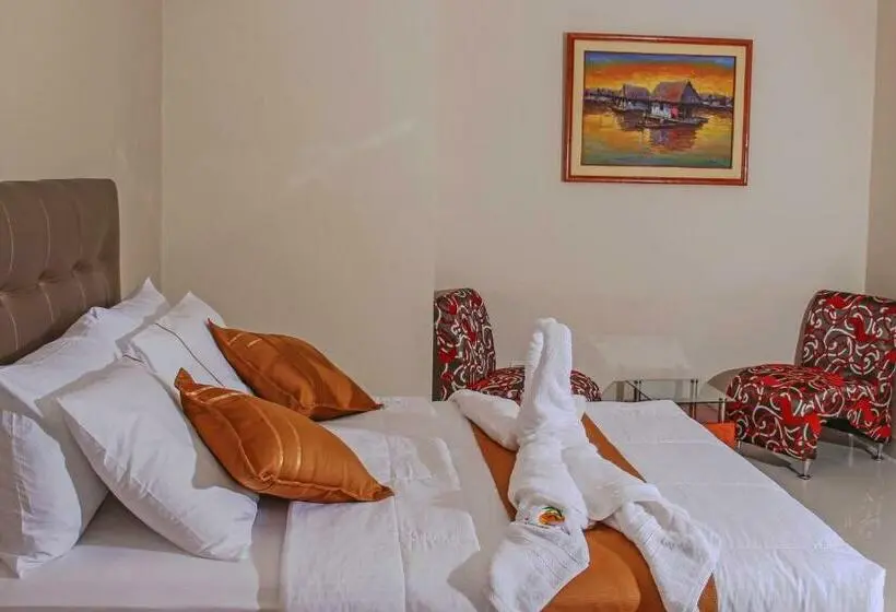 Deluxe Room, Bora