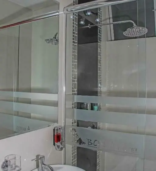 Single Deluxe Room, Bora