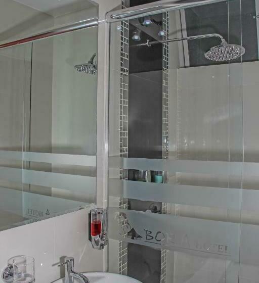 Номер Deluxe, Bora