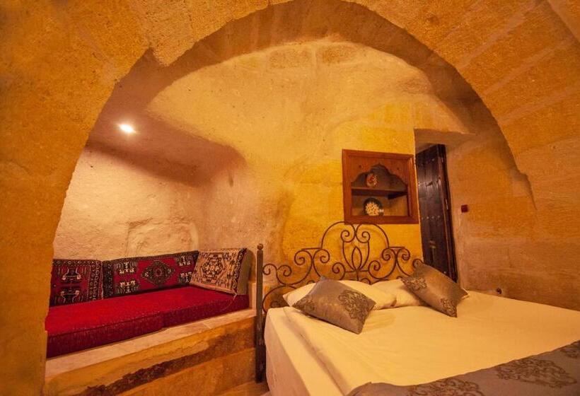 חדר סטנדרט לשלושה, Cappadocia Cave Rooms