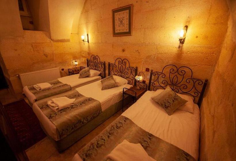 חדר סטנדרט לשלושה, Cappadocia Cave Rooms