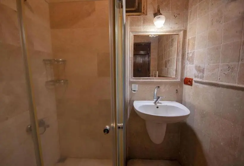 Basic-huone, Cappadocia Cave Rooms