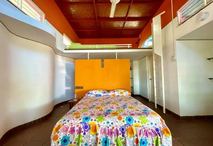 スタンダード4人部屋, Casa Playa Zorritos