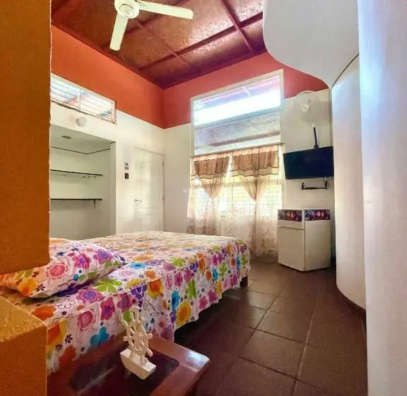 スタンダード4人部屋, Casa Playa Zorritos