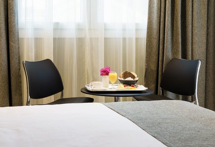 스탠다드 트리플 룸, Costa Del Sol Torremolinos