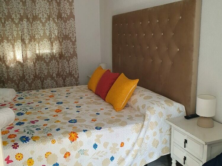 스탠다드 룸, Hostal Alicia