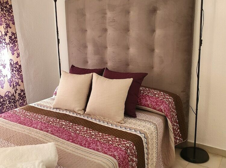 스탠다드 룸, Hostal Alicia