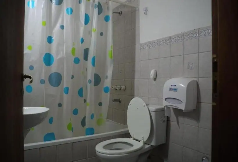 اتاق استاندارد چهار تخته, Hostel Los Cormoranes