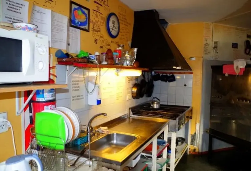 اتاق استاندارد سه نفره, Hostel Los Cormoranes