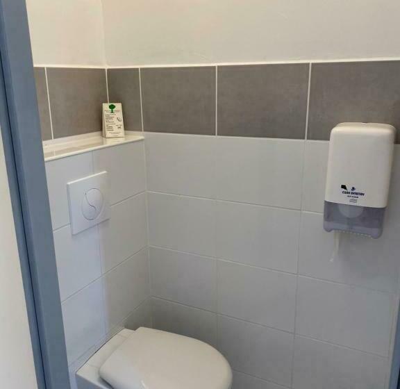 스탠다드 트리플 룸, Logis Hôtel La Chaumière