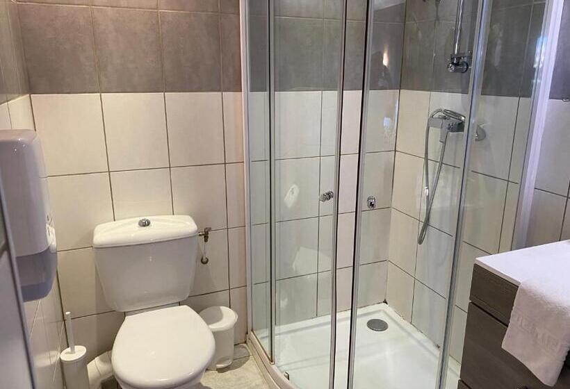 Номер Комфорт, Logis Hôtel La Chaumière