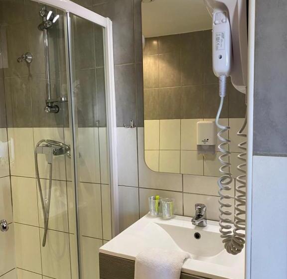 غرفة كومفورت, Logis Hôtel La Chaumière