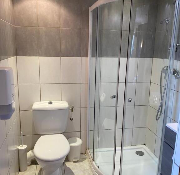 غرفة كومفورت, Logis Hôtel La Chaumière