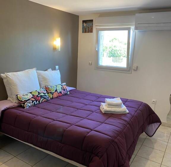 غرفة كومفورت, Logis Hôtel La Chaumière