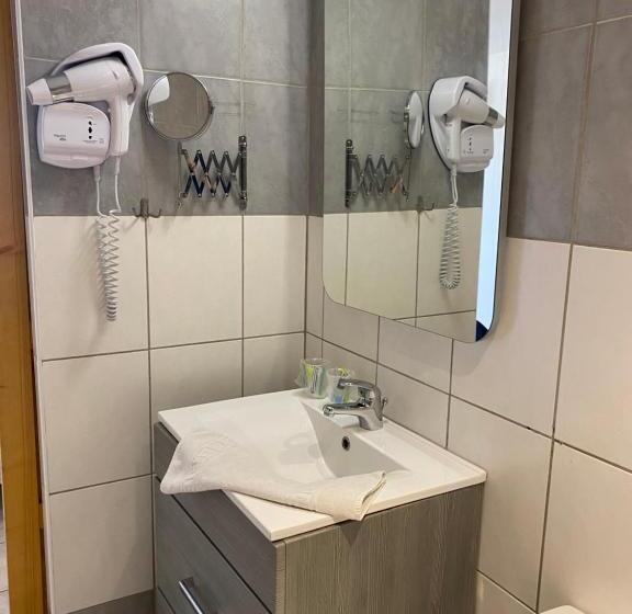 غرفة كومفورت, Logis Hôtel La Chaumière