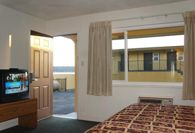 Номер Стандарт, Lake Marina Inn