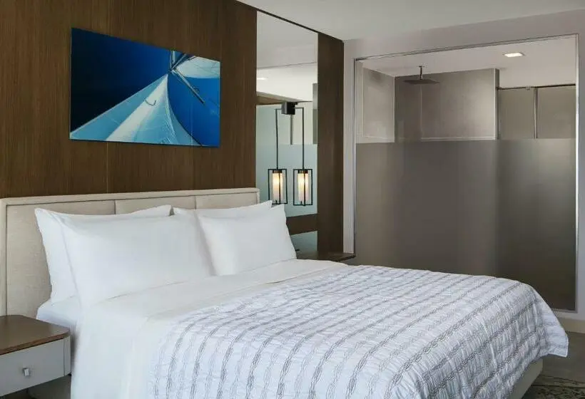 キングサイズベッドのジュニアスイート, Le Méridien Bodrum Beach Resort