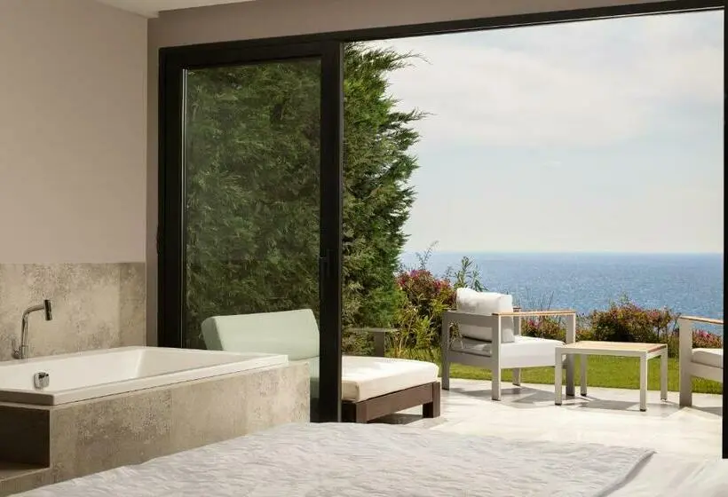 キングサイズベッドのジュニアスイート, Le Méridien Bodrum Beach Resort