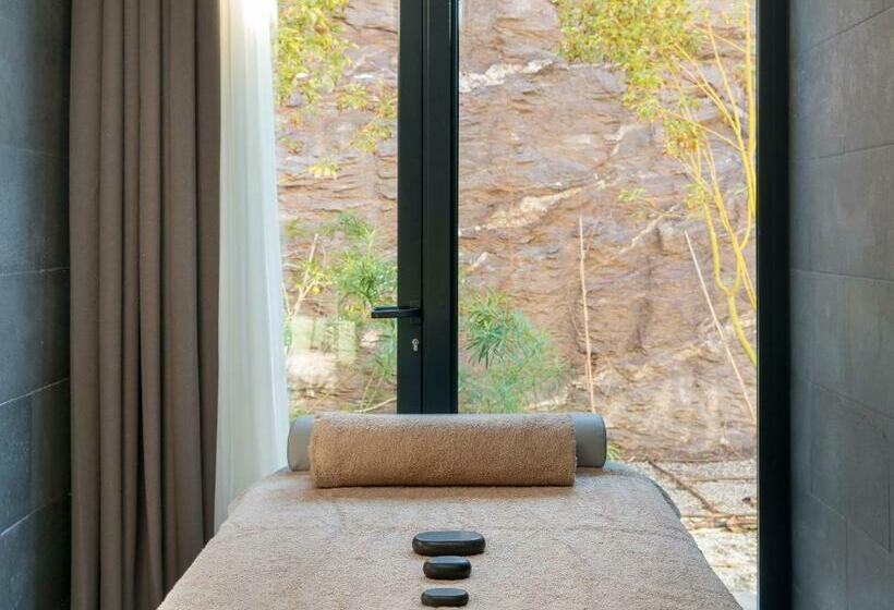 Suite Presidenziale 3 Camere da Letto, Le Méridien Bodrum Beach Resort