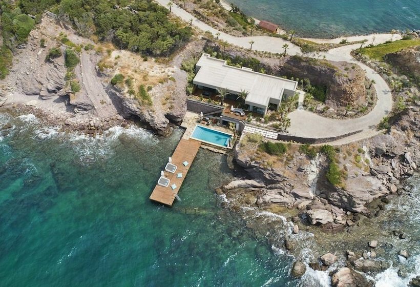 Suite Presidenziale 3 Camere da Letto, Le Méridien Bodrum Beach Resort