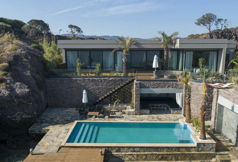 Suite Presidenziale 3 Camere da Letto, Le Méridien Bodrum Beach Resort