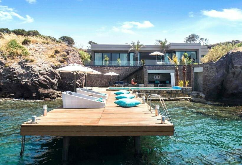 Suite Presidenziale 3 Camere da Letto, Le Méridien Bodrum Beach Resort