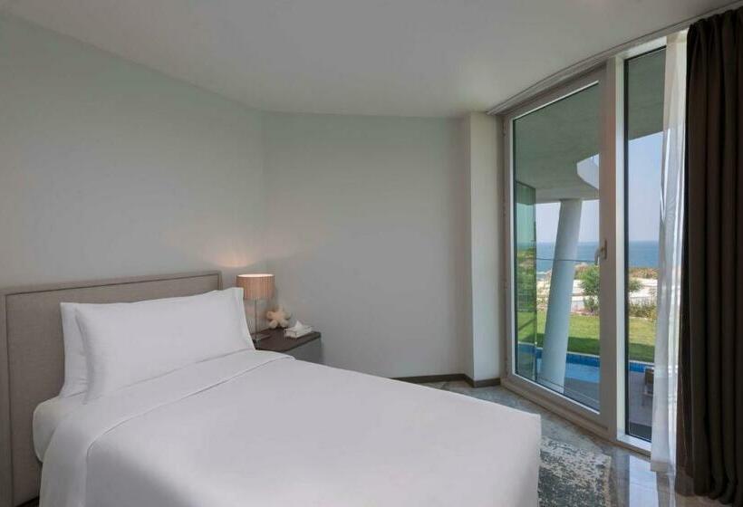 ビラ４ベッドルーム, Le Méridien Bodrum Beach Resort