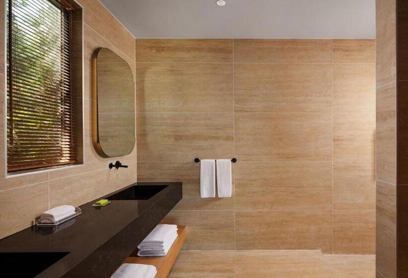 Suite Letto King, Le Méridien Bodrum Beach Resort