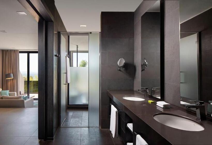 带大床的套房, Le Méridien Bodrum Beach Resort