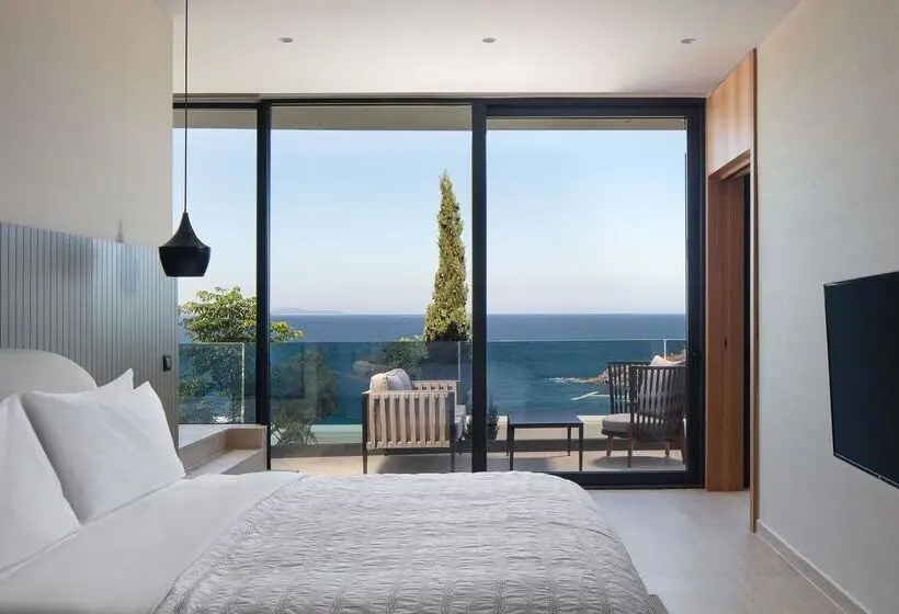 キングサイズベッドのスイートルーム, Le Méridien Bodrum Beach Resort