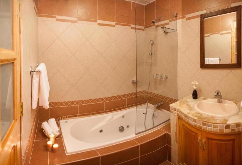 חדר סטנדרט עם ג'קוזי, Maimara