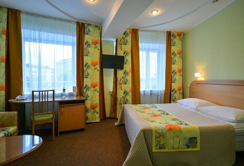 اتاق استاندارد, Mayak   Om Building