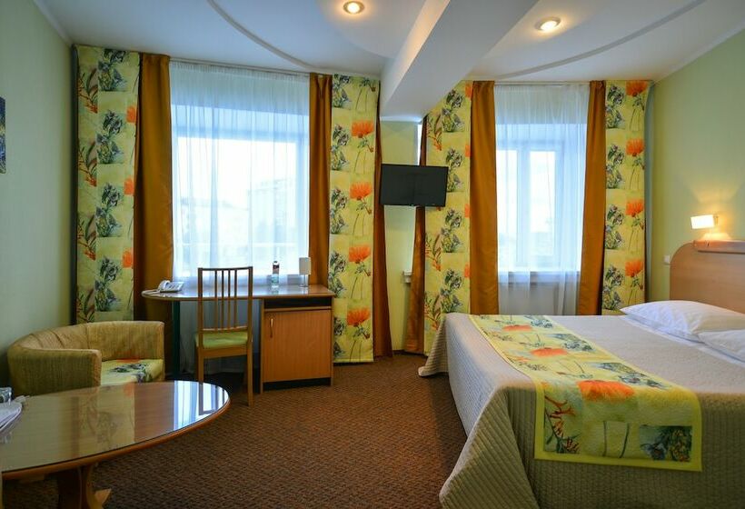 اتاق استاندارد, Mayak   Om Building