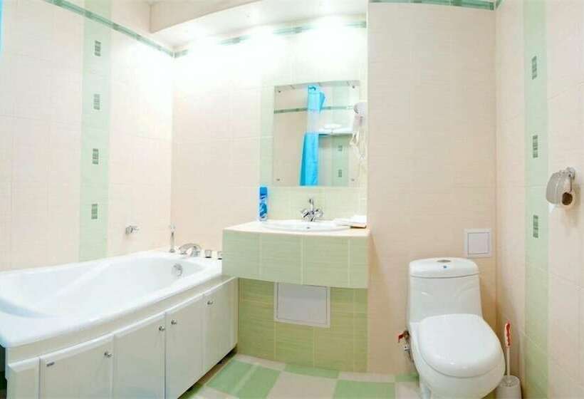 Номер Superior, Nadezhda