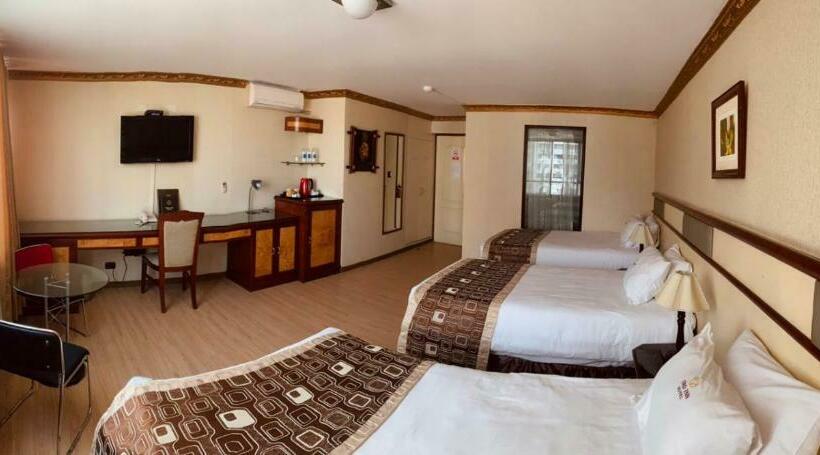 اتاق استاندارد سه نفره, Oro Inn