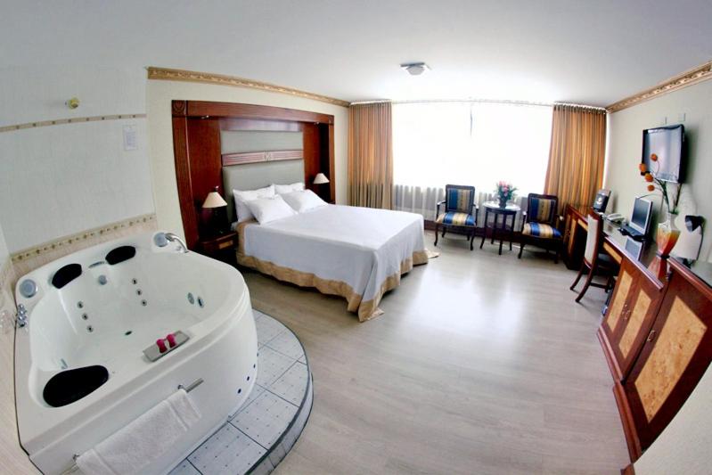 Suite Kingsize Bett, Oro Inn