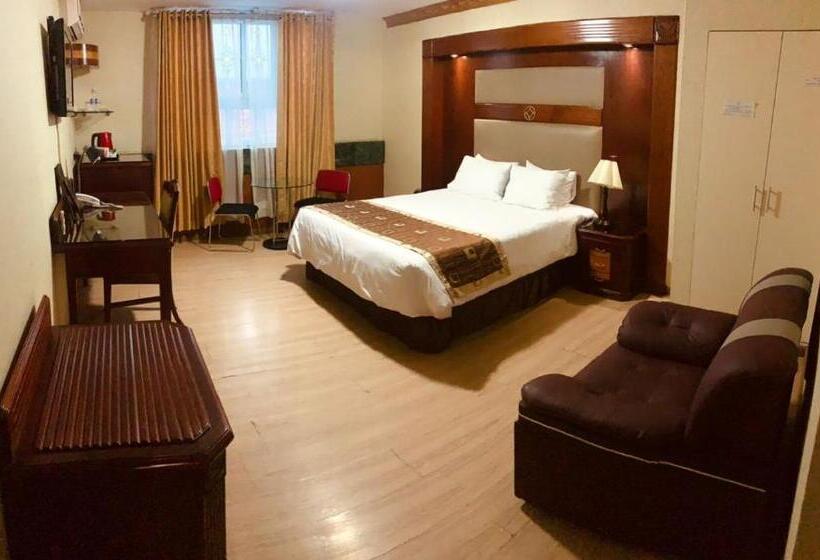 Executive Suite, Oro Inn