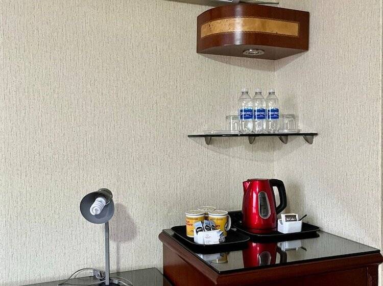 3-Bett-Standardzimmer, Oro Inn