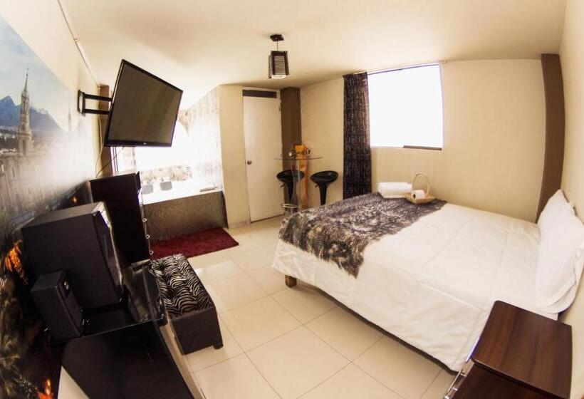 جناح مزود بجاكوزى, Sillary Hostal Boutique