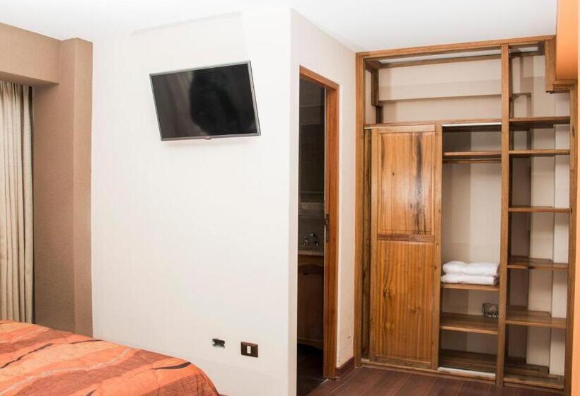 חדר דלוקס, Suiza Peruana